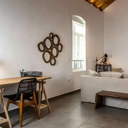 Casa vacanze Charming Kiklamino In Agios Mattheos *